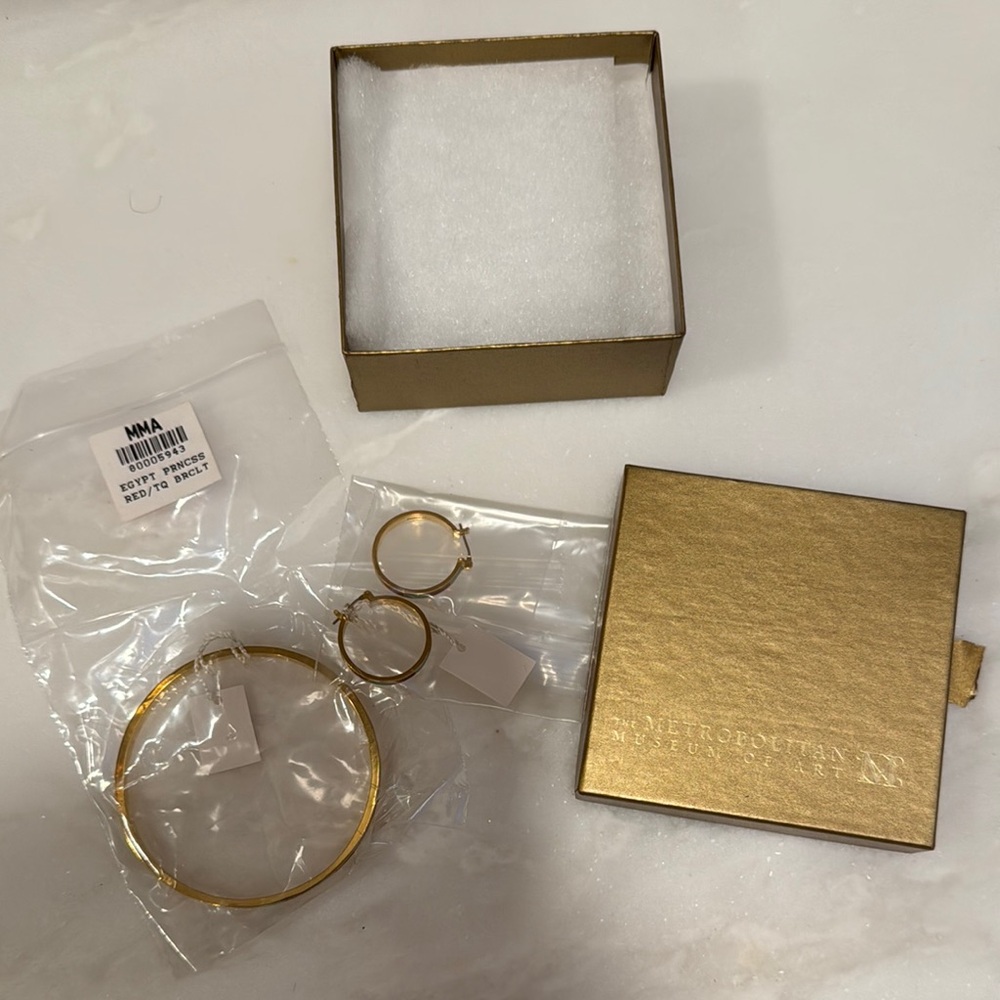 Metropolitan Museum of Art Gold and Enamel Bangle and Earring Set